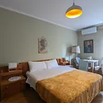 Vintage Apartment In Center